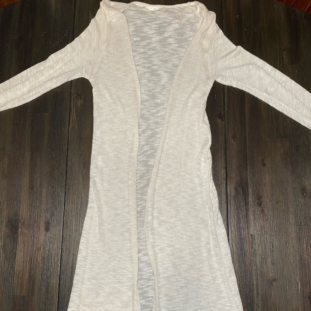 Large off white decree cardigan. Good condition